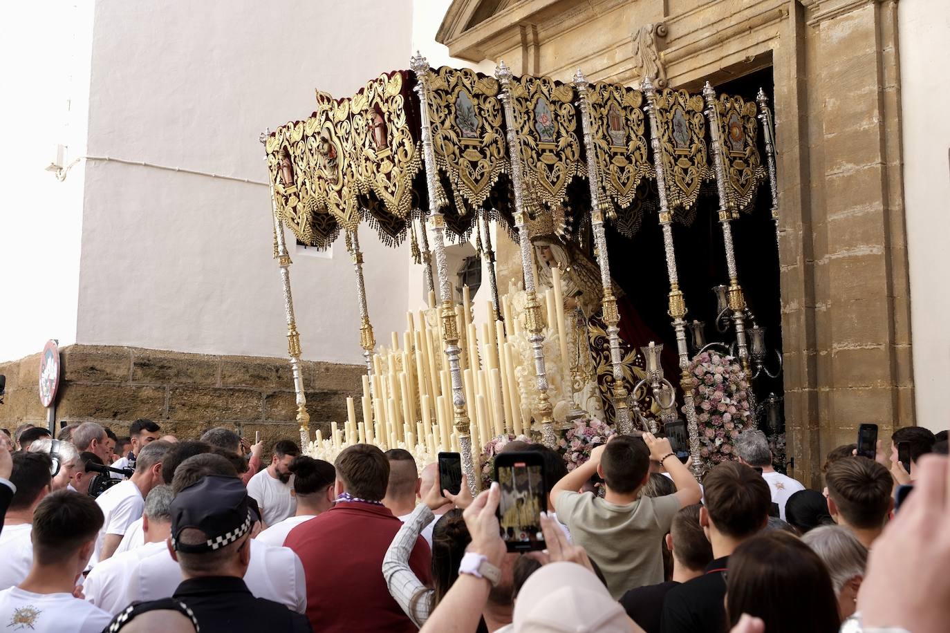 Las imágenes de Sentencia en la Semana Santa de Cádiz 2025