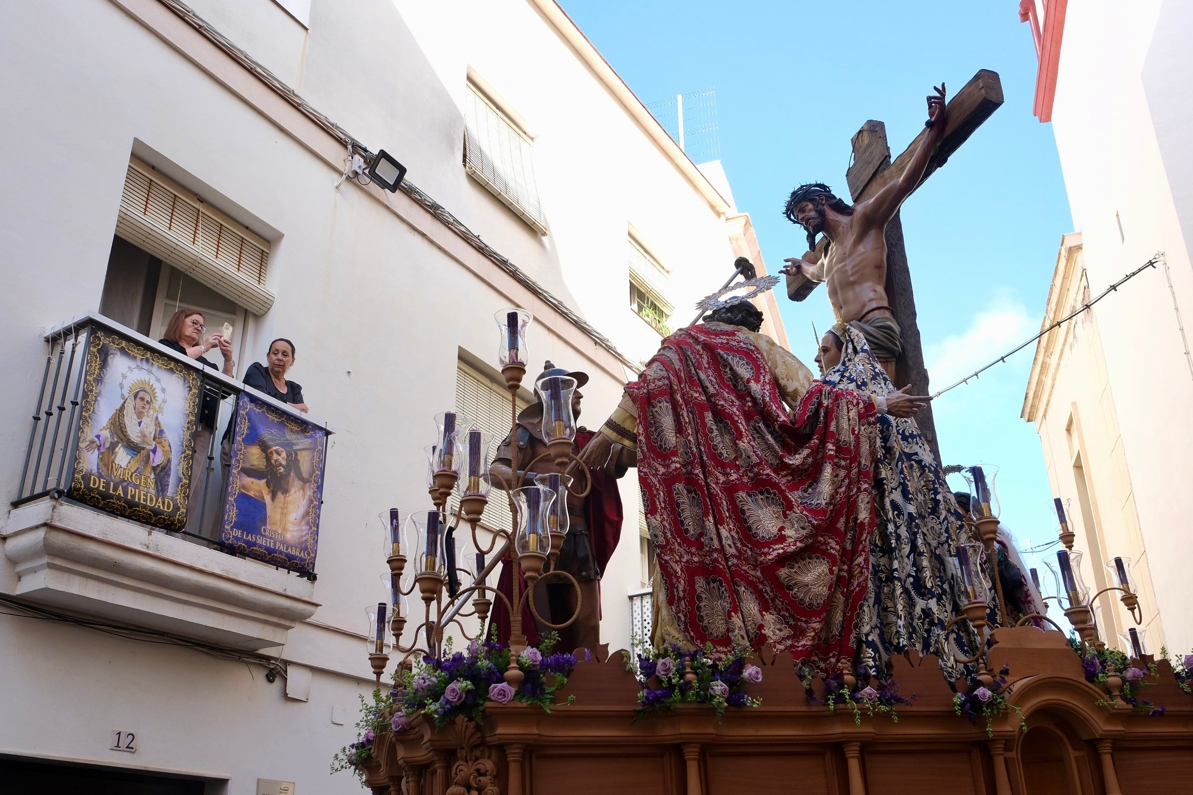Fotos: La Sed el Viernes Santo en la Semana Santa de Cádiz 2025