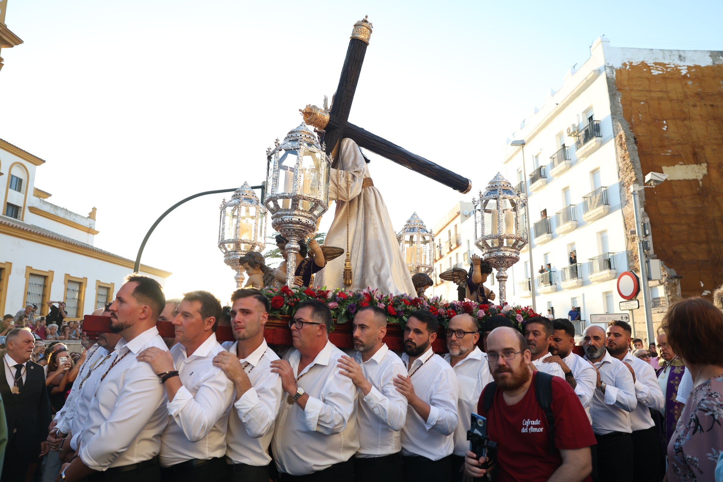 Las imágenes del comienzo de la Peregrinación Extraordinaria del Nazareno