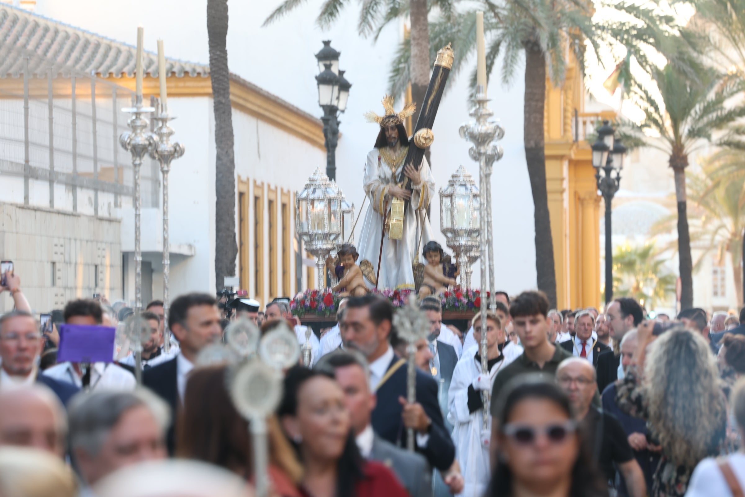 Las imágenes del comienzo de la Peregrinación Extraordinaria del Nazareno