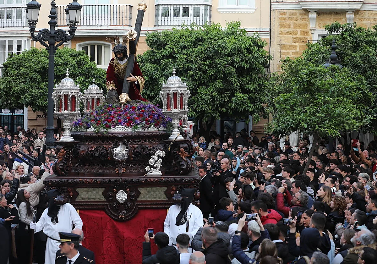Jesús Caído saliendo de San Francisco