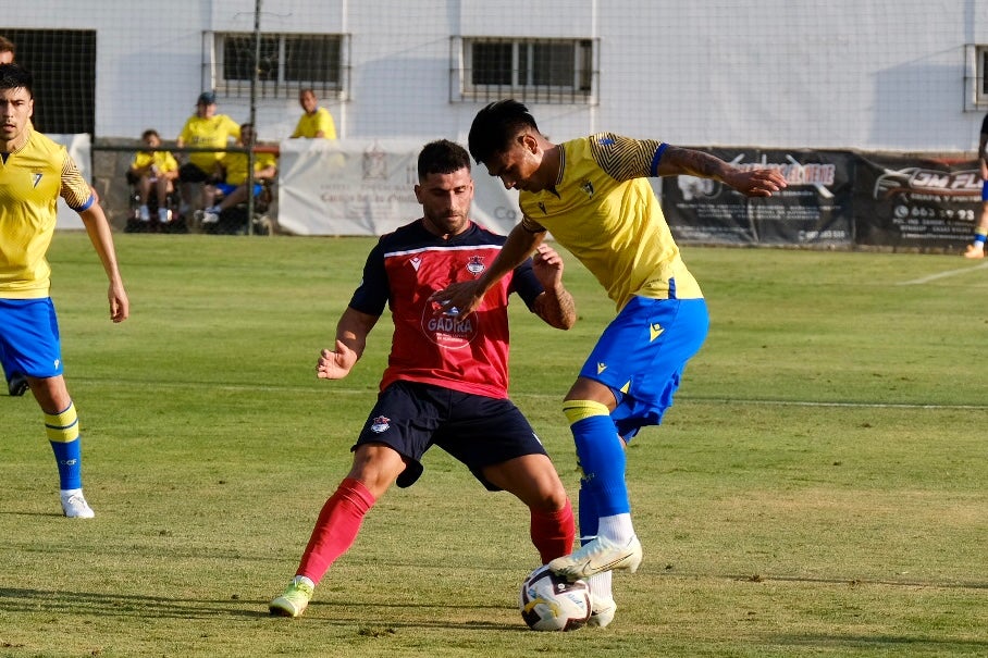 FOTOS: Cádiz CF - Barbate