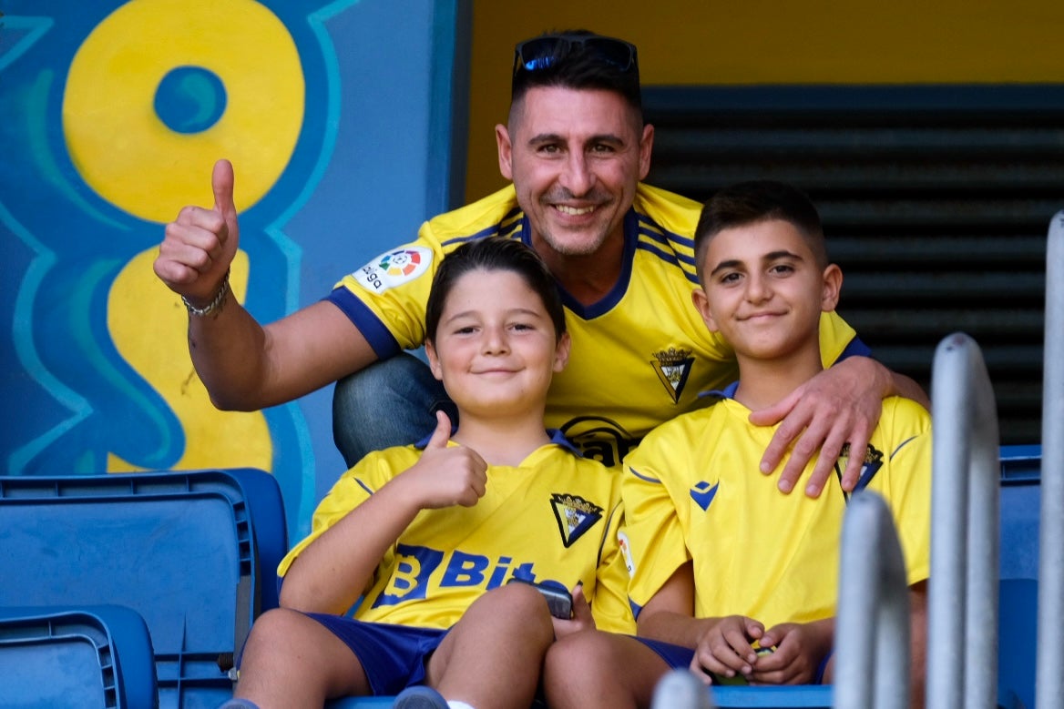 Fotos: Búscate en las imágenes del partido entre el Cádiz y el Villarreal