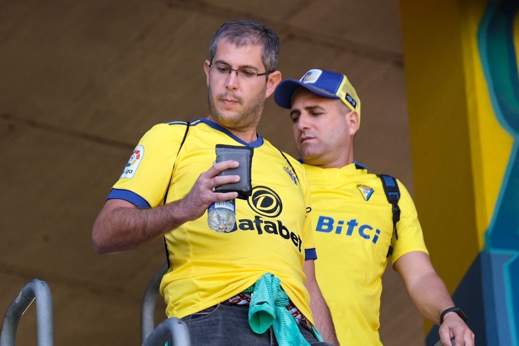 Fotos: Búscate en las imágenes del partido entre el Cádiz y el Villarreal