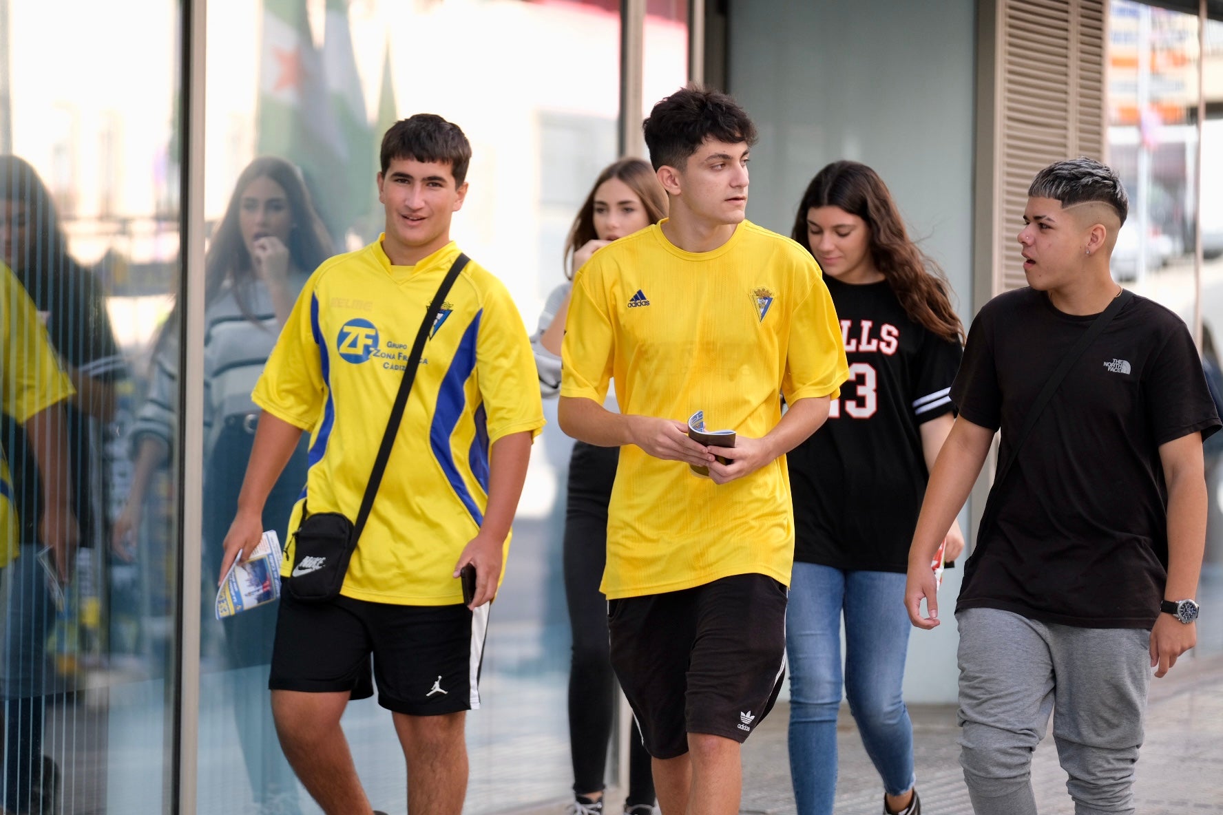 Fotos: Búscate en las imágenes del partido entre el Cádiz y el Villarreal