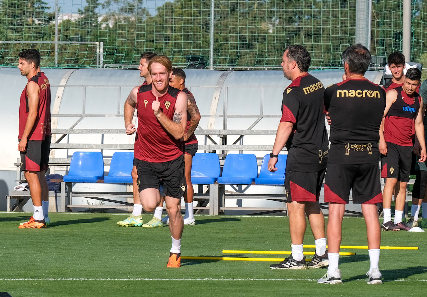 El regreso a los entrenamientos del Cádiz, en imágenes