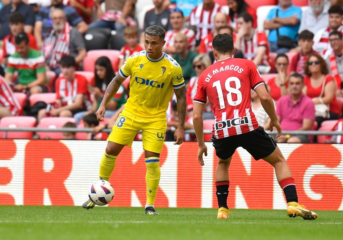 Darwin Machis no tuvo ni tiempo ni suerte en Bilbao.