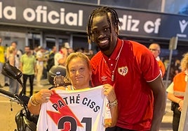 Pathé Ciss no se olvidó de Mari Carmen