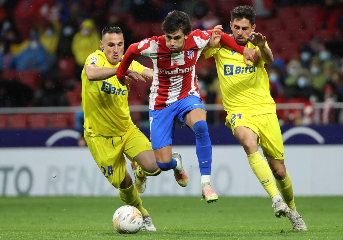 Rubén Sobrino parte como titular en el Metropolitano