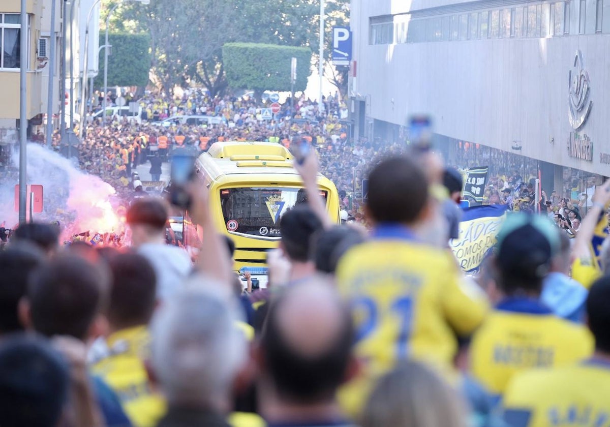 El Cádiz cuelga el cartel de «no hay billetes» ante el Real Madrid