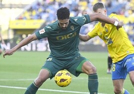 (Crónica) El Cádiz CF se resiste a caer al pozo (1-1)