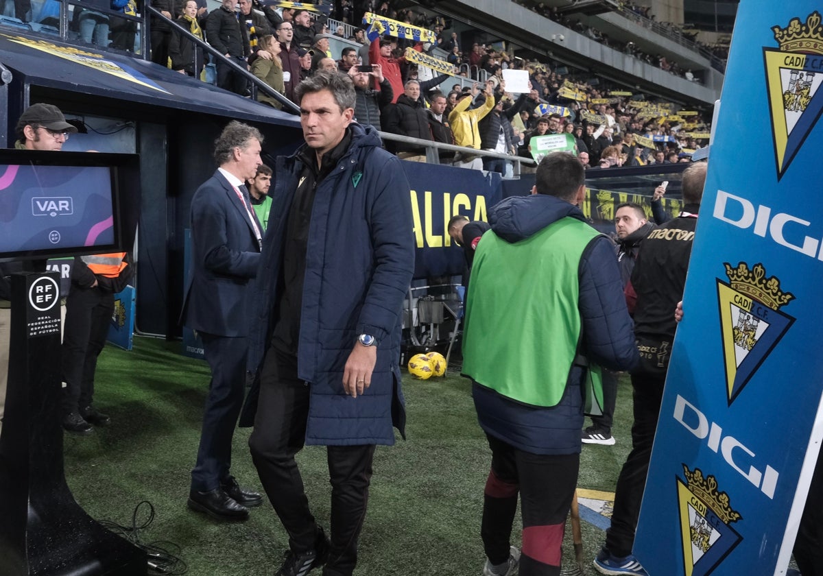 Mauricio Pellegrino, antes del Cádiz - Betis.