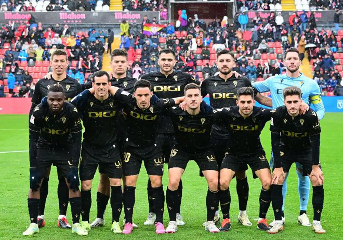 Once del Cádiz en Vallecas