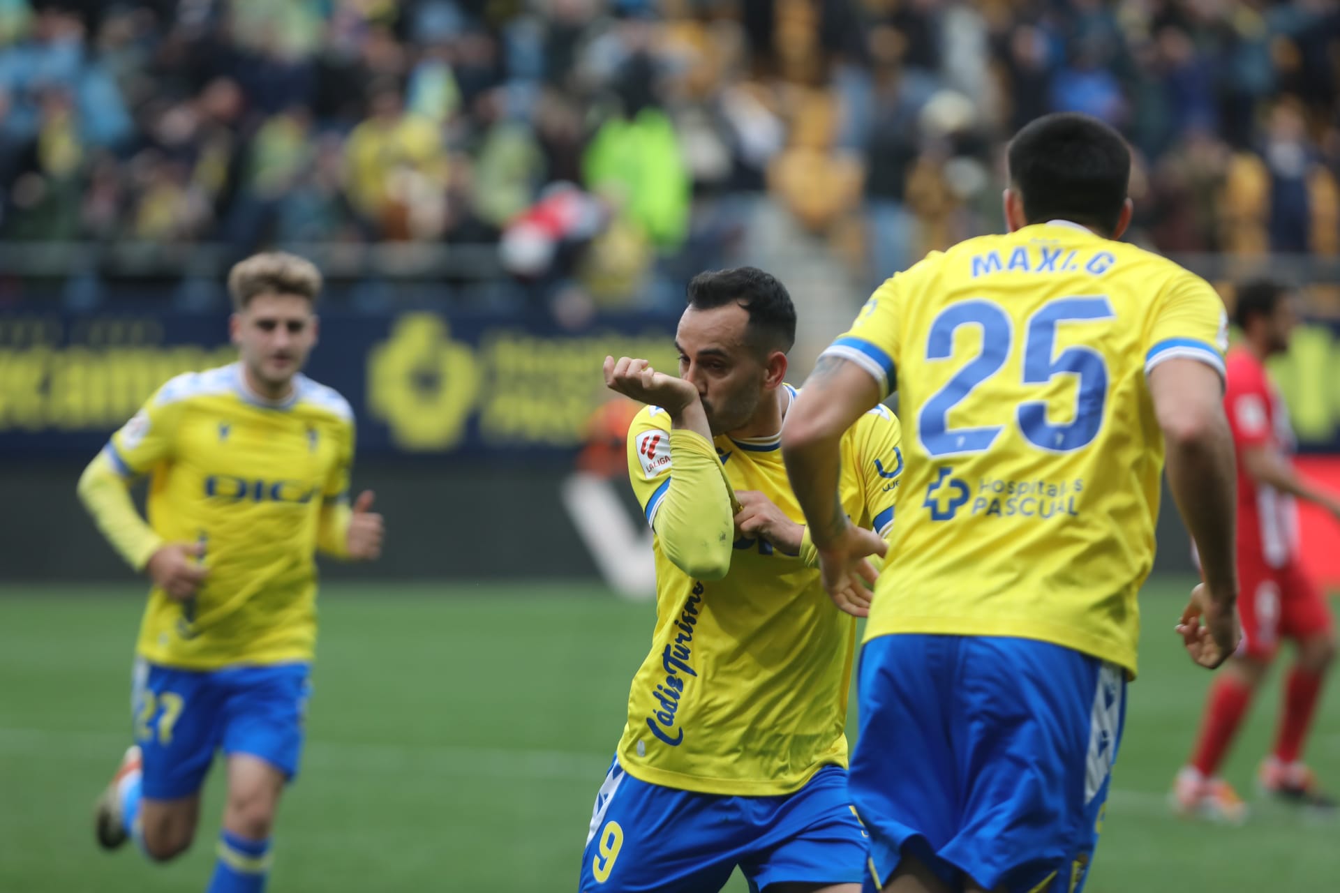 Las mejores imágenes del triunfo del Cádiz ante el Atlético de Madrid