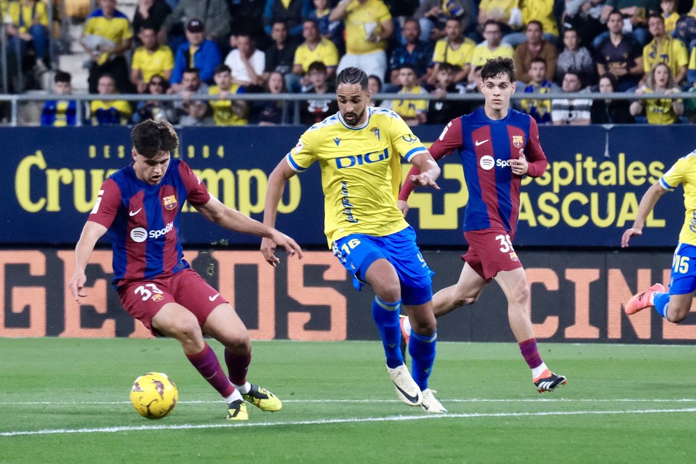 Cádiz CF-Barcelona: las fotos del partido