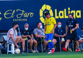 Juanjo Lorenzo y la «realidad» de Arzamendia en el Cádiz CF: «Tiene contrato en vigor»