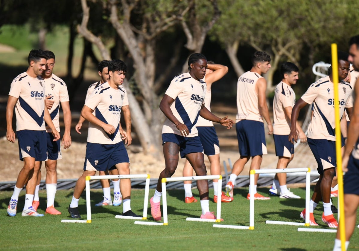 Sesión de entrenamiento del Cádiz CF