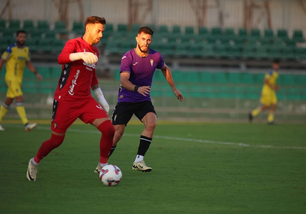 José Antonio Caro, durante el duelo ante el Córdoba