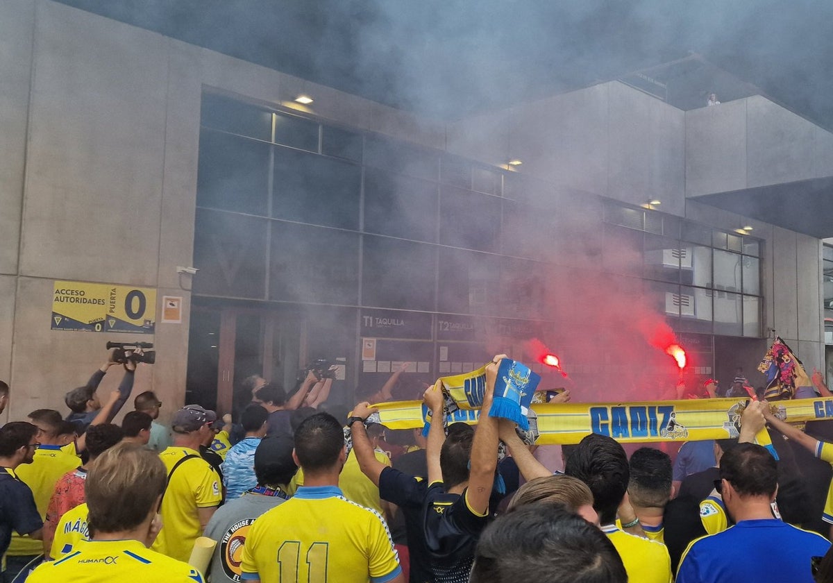 Tenso ambiente en el cadismo.