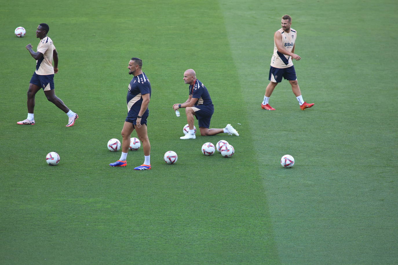 Las imágenes del entrenamiento antes del Trofeo Carranza