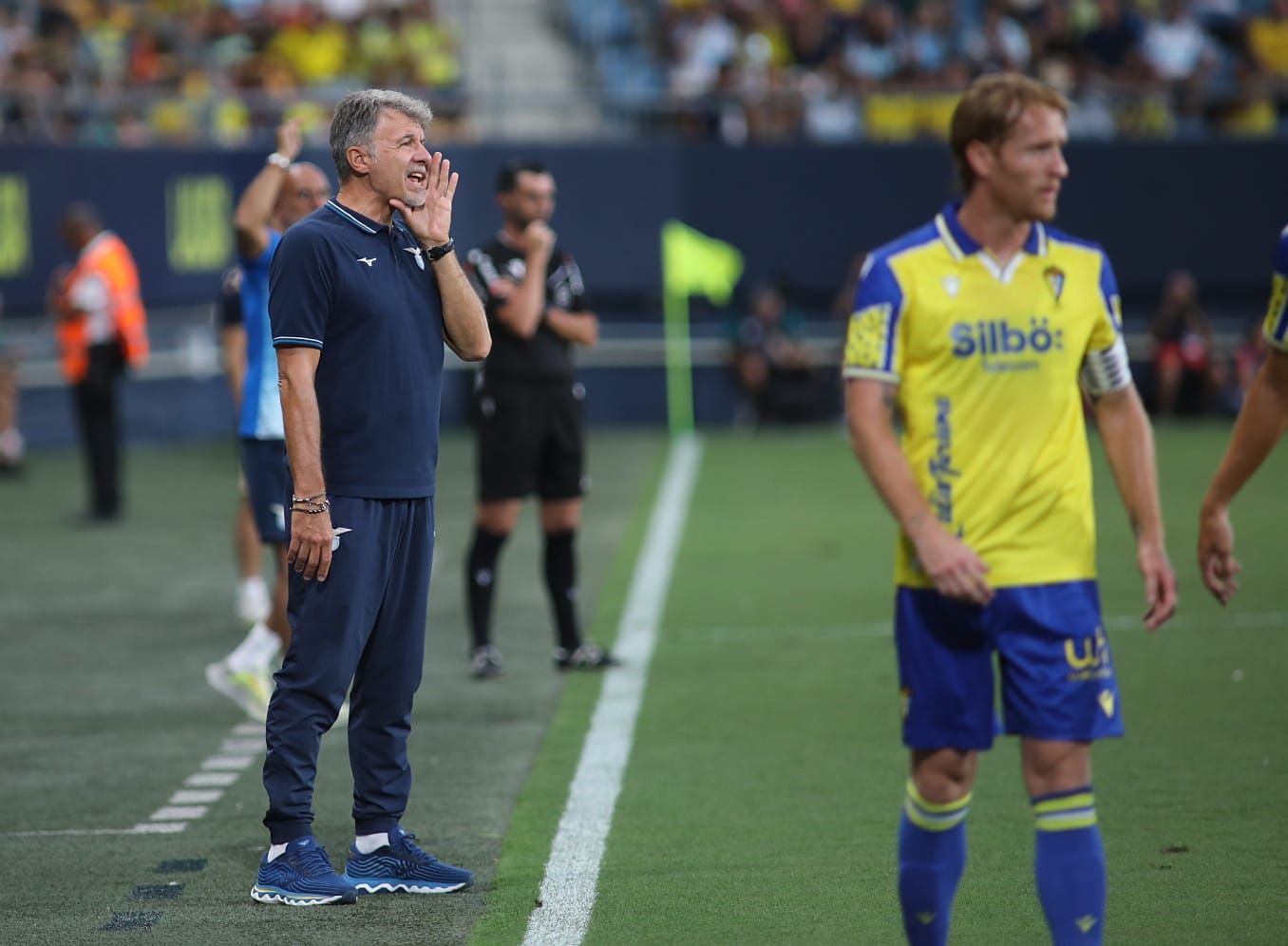 Fotos: la Lazio gana el Trofeo Carranza ante un Cádiz batallador