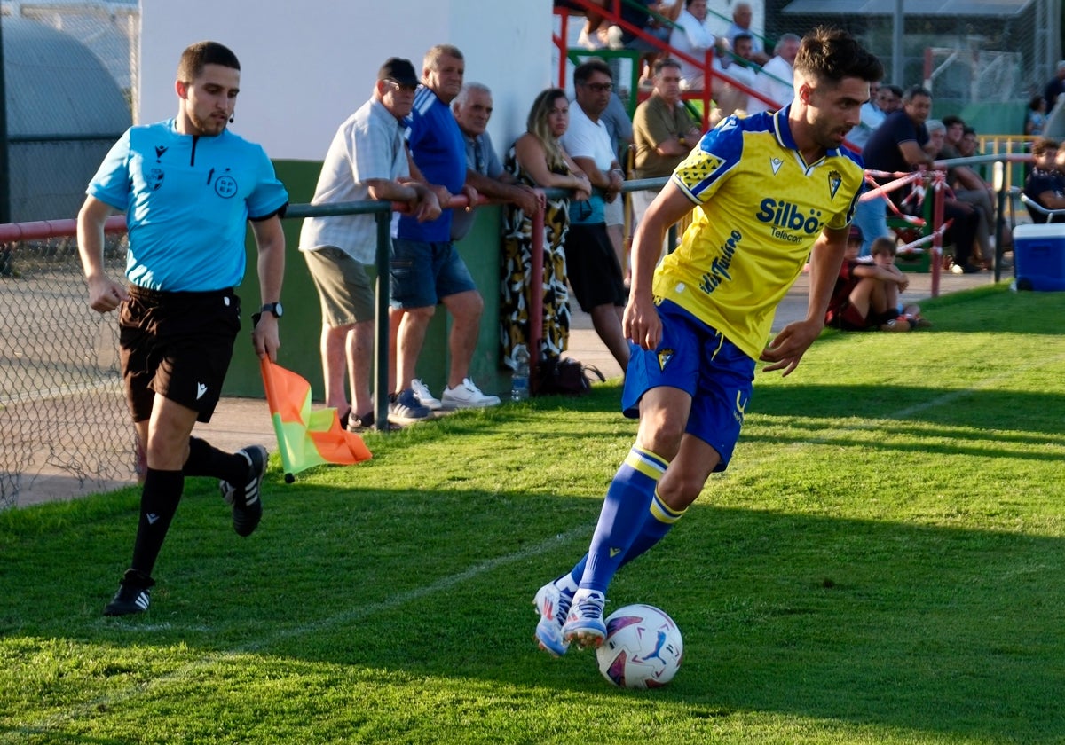 Sobrino continúa esta temporada en las filas del Cádiz CF.