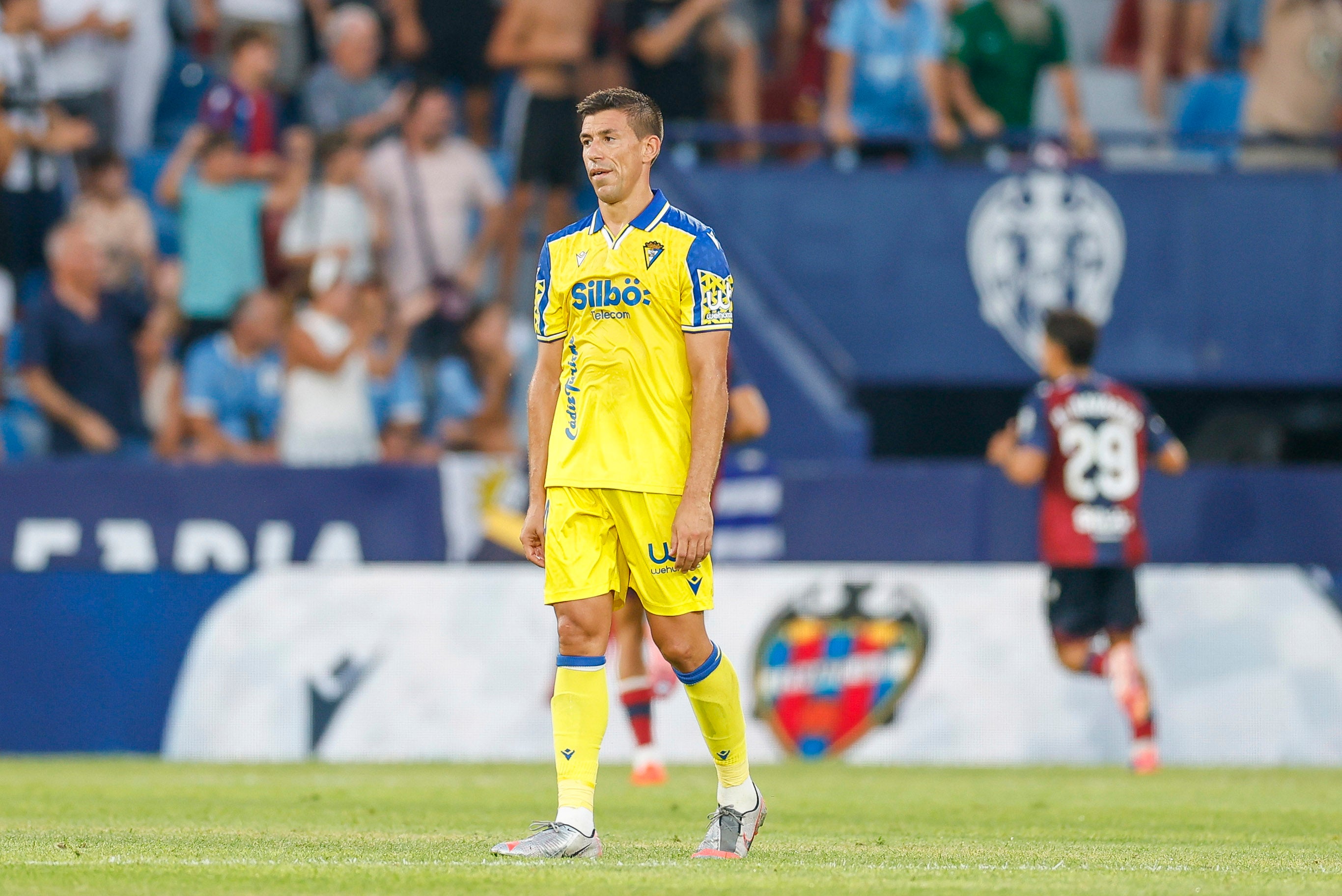 Fotos: Las mejores imágenes del empate entre el Levante y el Cádiz