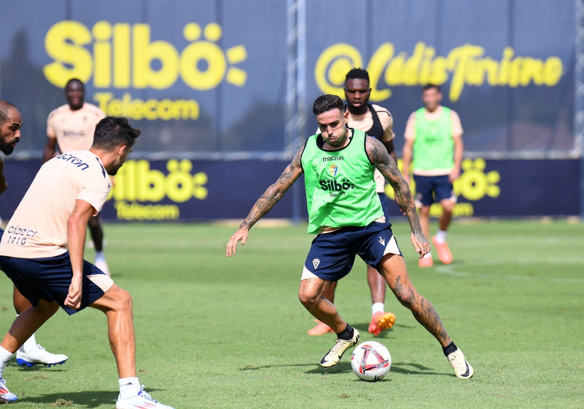 Roger, en un entrenamiento en el pasado mes de agosto.