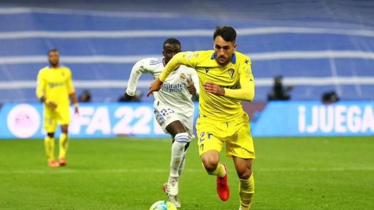 Chapela con el Cádiz en el Bernabéu