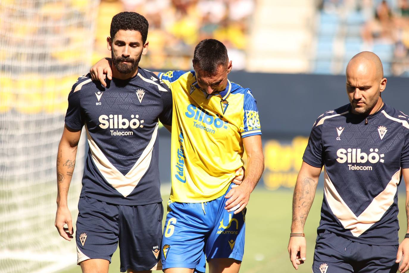 El Cádiz CF - Eldense, en imágenes