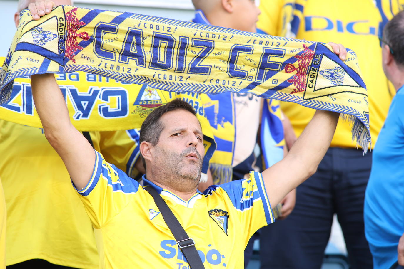 El Cádiz CF - Eldense, en imágenes