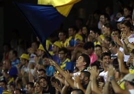 Miren a la grada