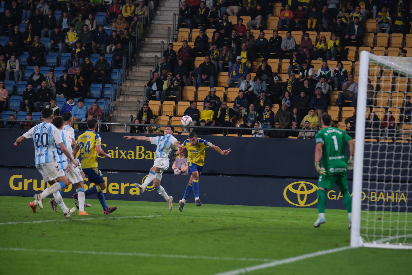 El Cádiz CF - Málaga, en imágenes