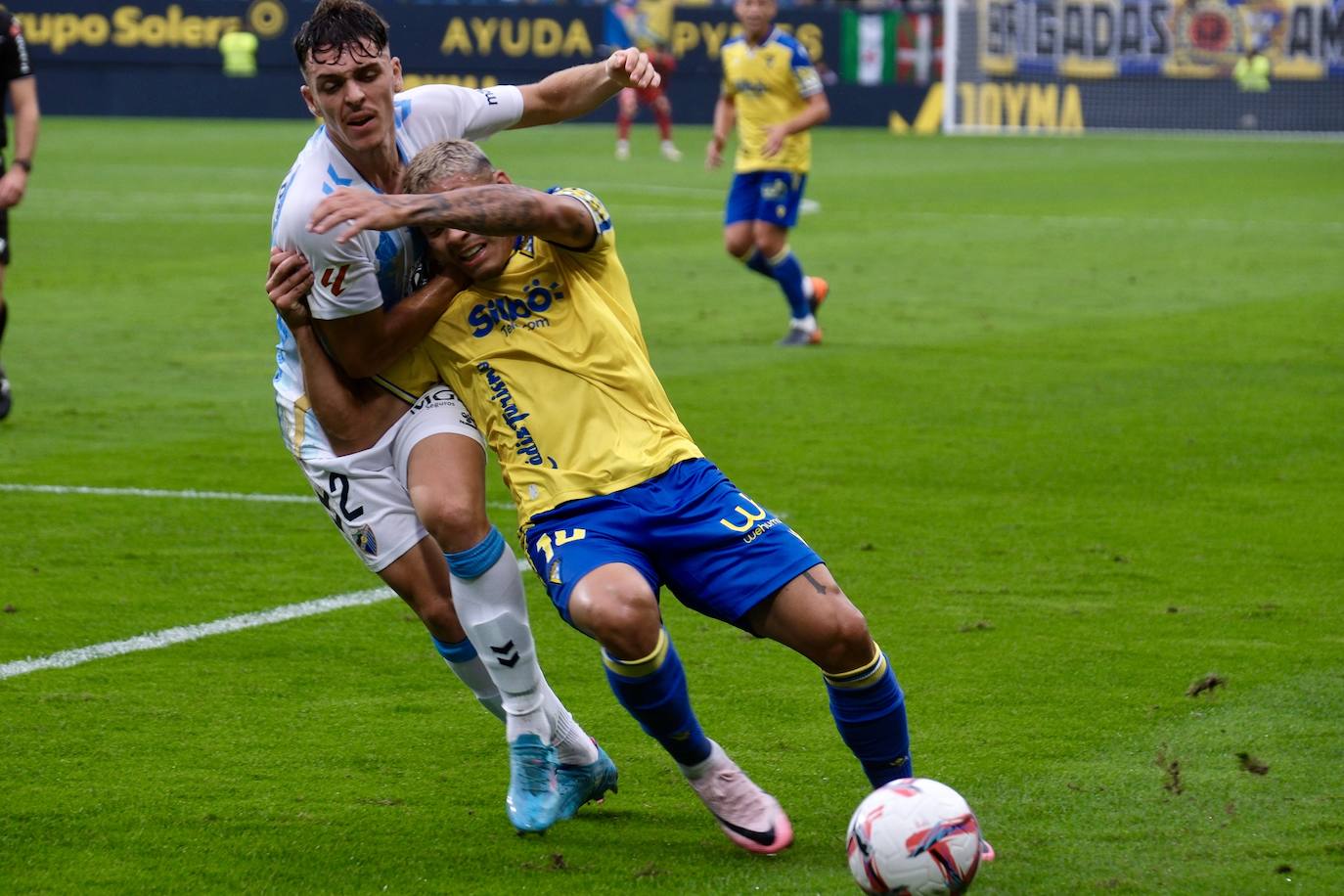 El Cádiz CF - Málaga, en imágenes