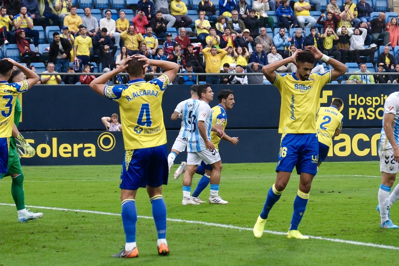 El Cádiz CF - Málaga, en imágenes