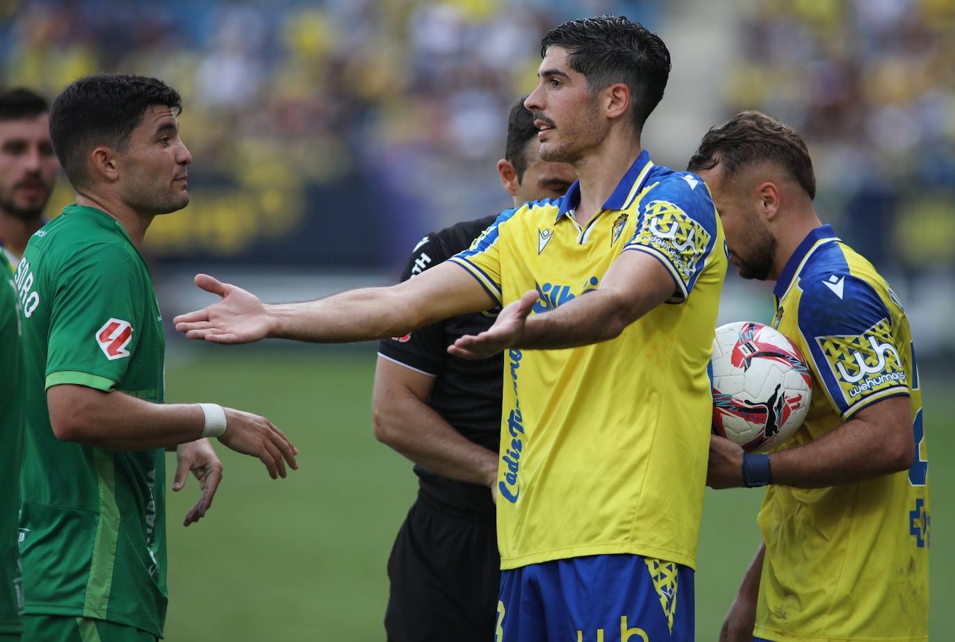 Fotos: Las imágenes del partido entre el Cádiz y el Racing de Santander