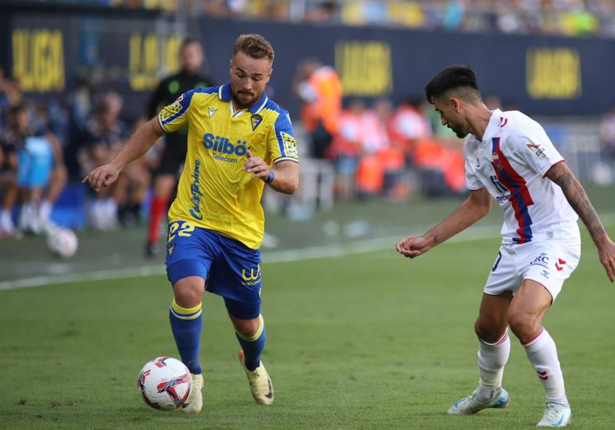 Javier Ontiveros, durante el encuentro liguero