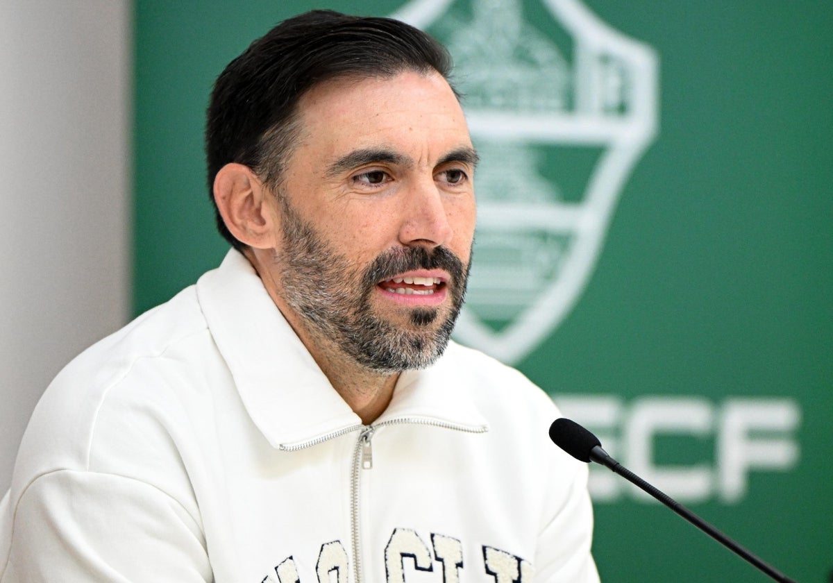 Eder Sarabia, entrenador del Elche.