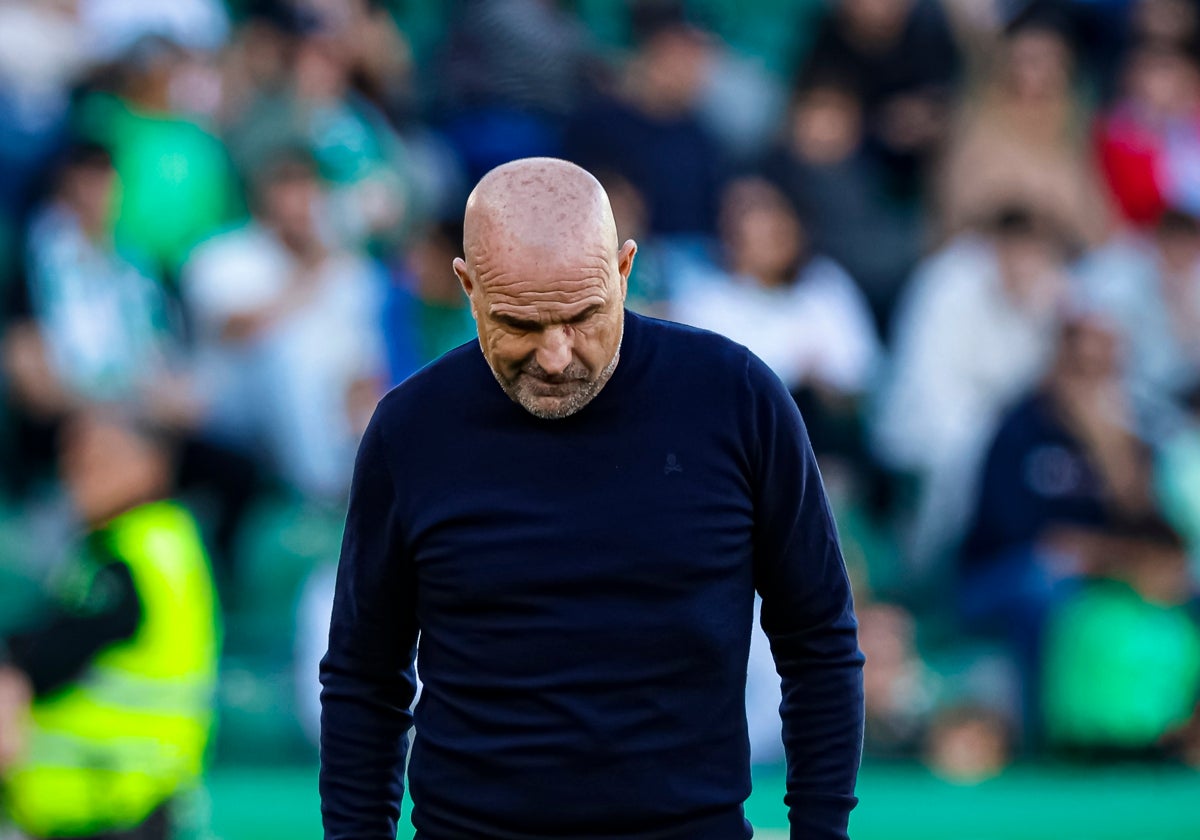 Paco López ya no es entrenador del Cádiz CF.