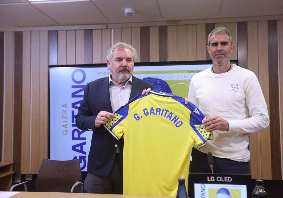 Fotos de la presentación de Gaizka Garitano como nuevo entrenador del Cádiz