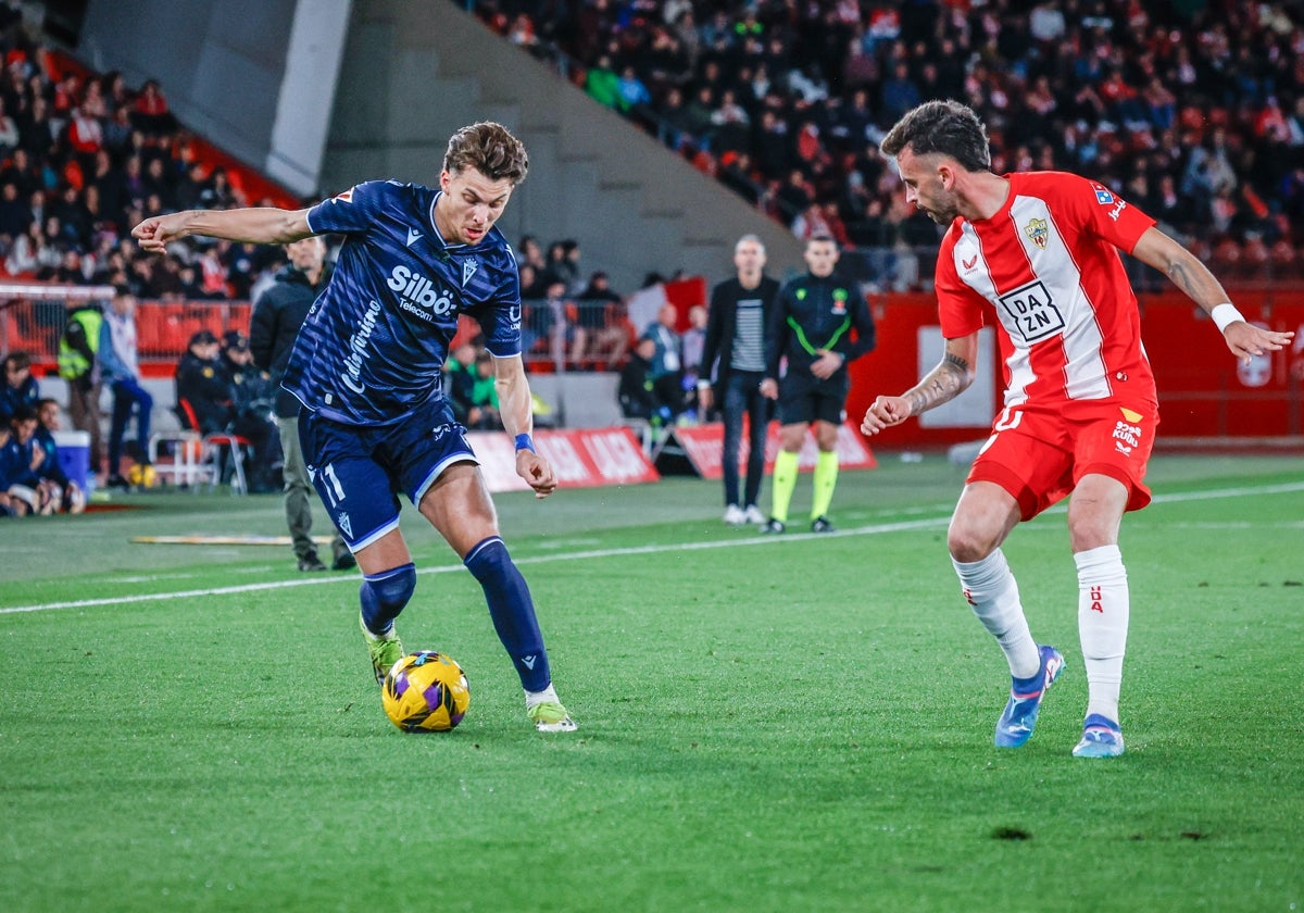 Iván Alejo pudo jugar en Almería su último encuentro con el Cádiz CF.