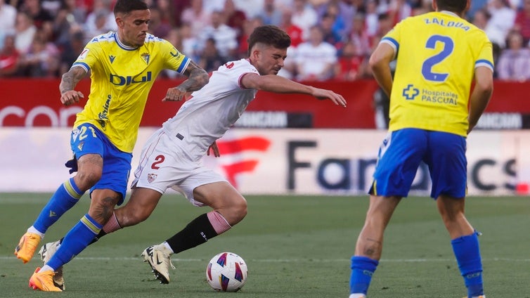 El Sevilla - Cádiz de la pasada temporada, uno de los partidos en el punto de mira por las amarillas a Kike Salas