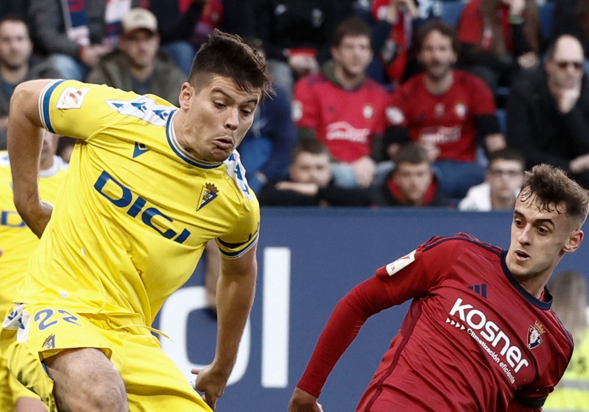 Jorge Meré durante su etapa en el Cádiz CF.