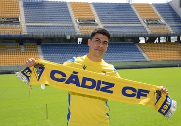 Tomás Alarcón, la esperanza chilena que no se asentó en el Cádiz CF