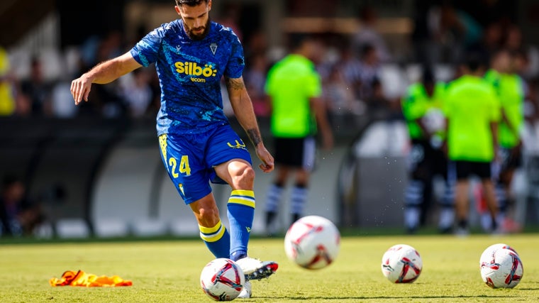 Glauder durante su etapa en el Cádiz CF.