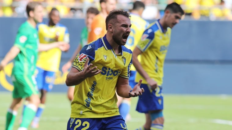 Ontiveros es la estrella del Cádiz CF.