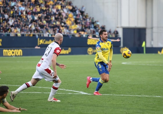 Víctor Chust es indiscutible en este Cádiz CF.