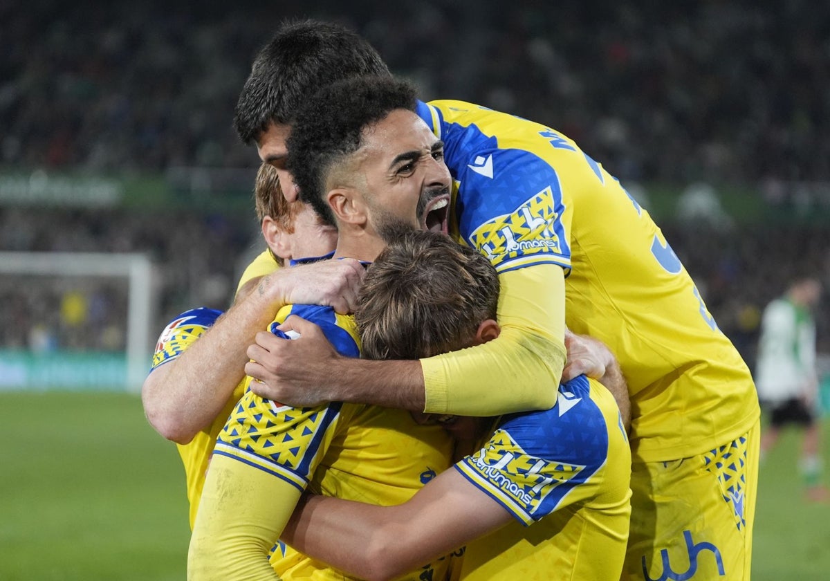 El Cádiz CF sueña con el ascenso a Primera.