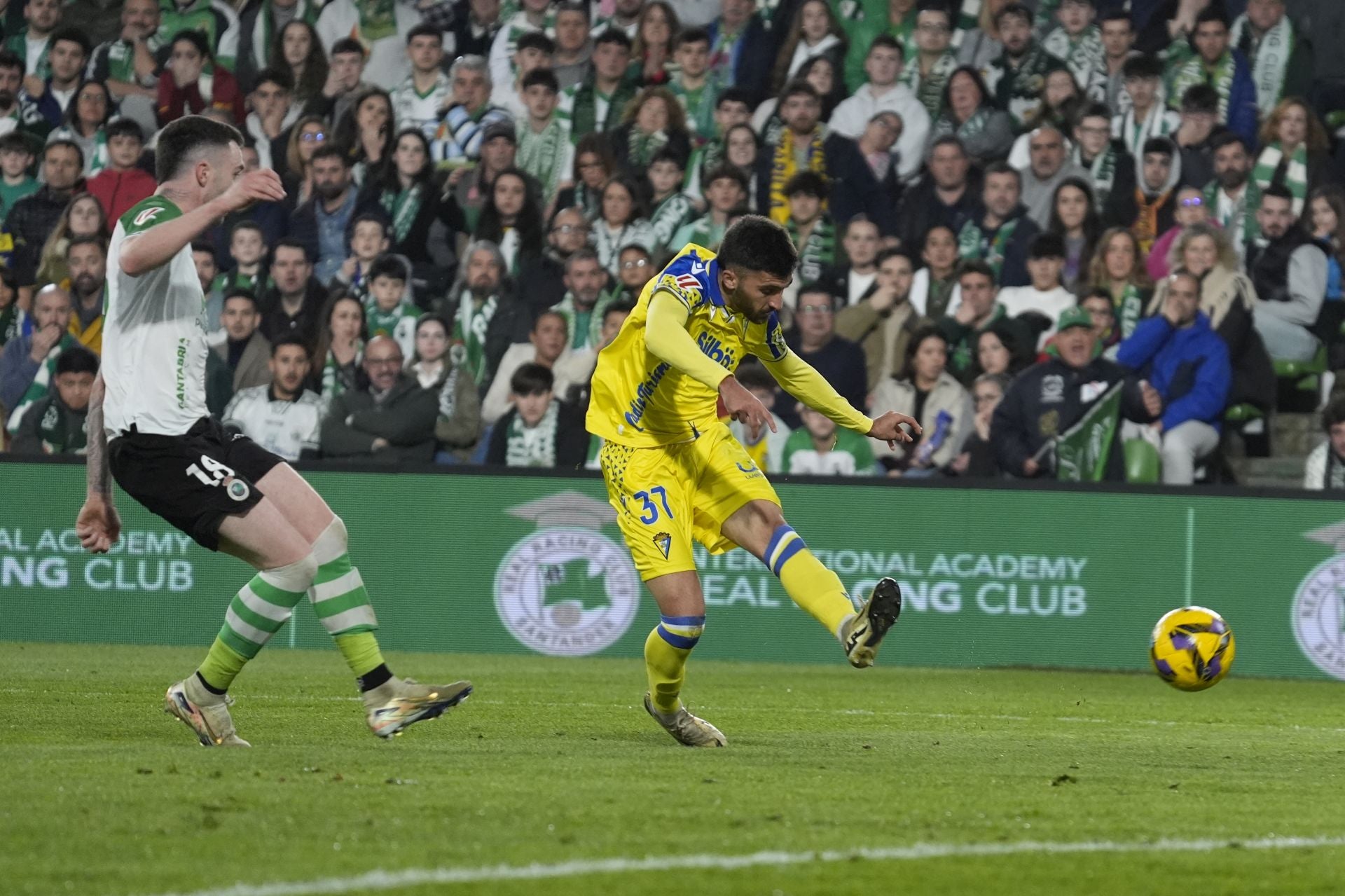 Fotos: El partido Racing - Cádiz, en imágenes