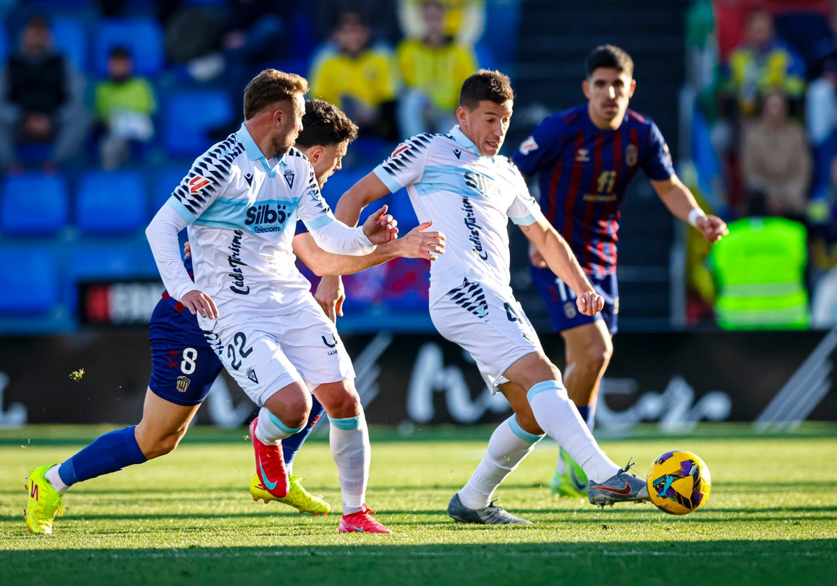 Rubén Alcaraz vuelve a los entrenamientos.